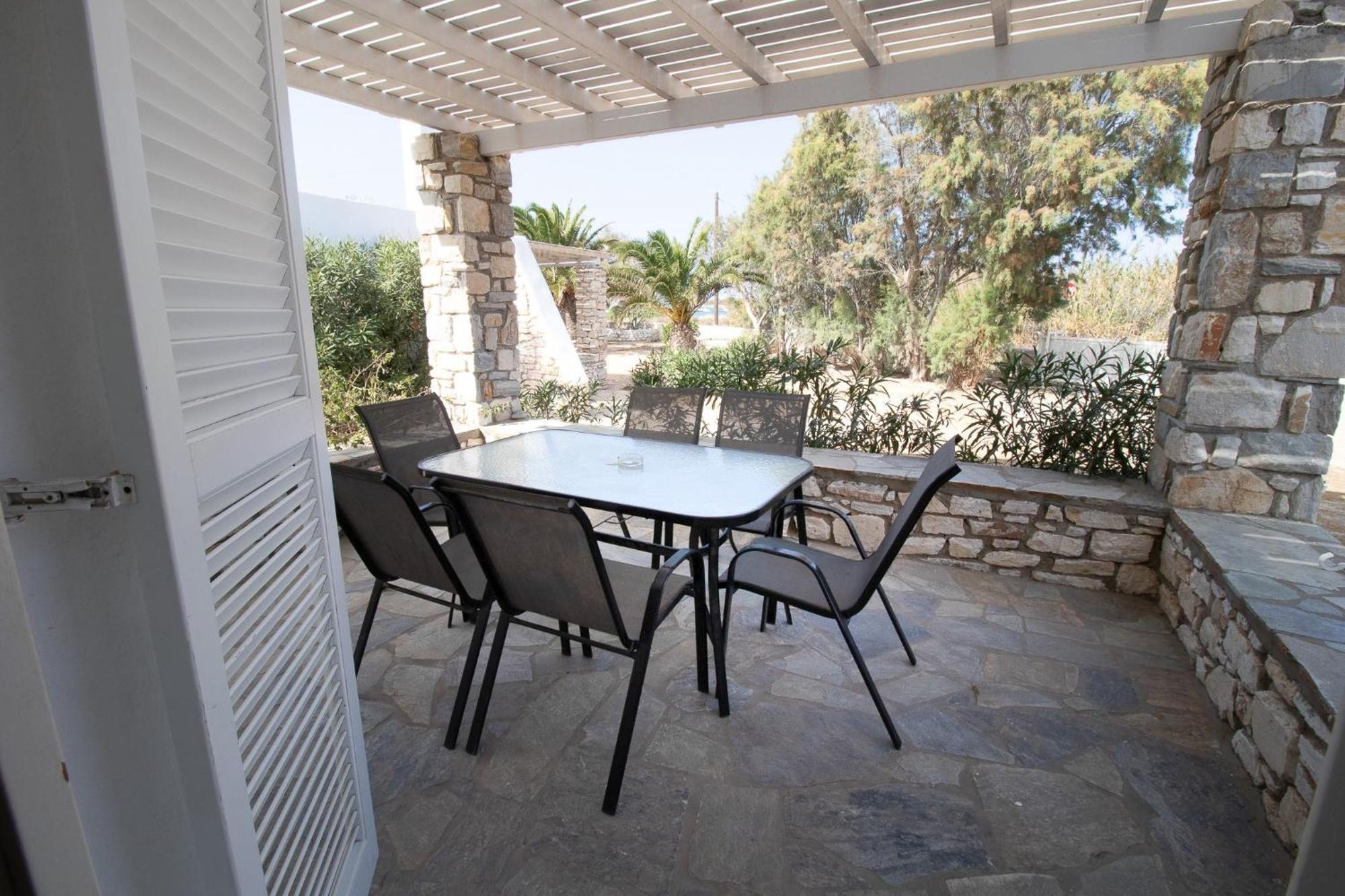 Mika Bungalows ناوسا المظهر الخارجي الصورة