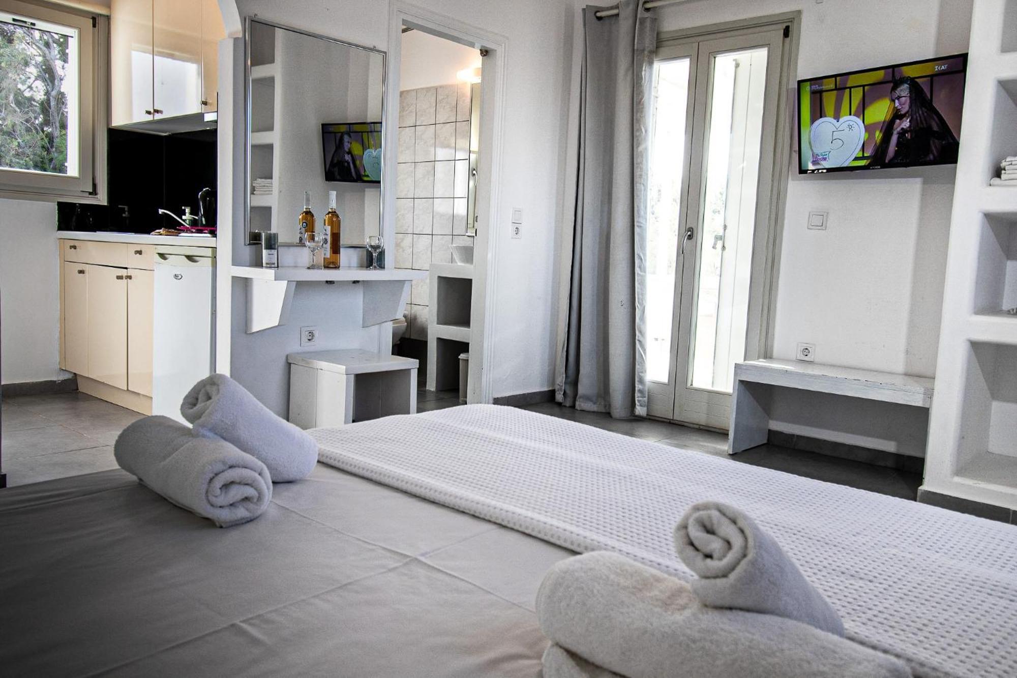 Mika Bungalows ناوسا المظهر الخارجي الصورة
