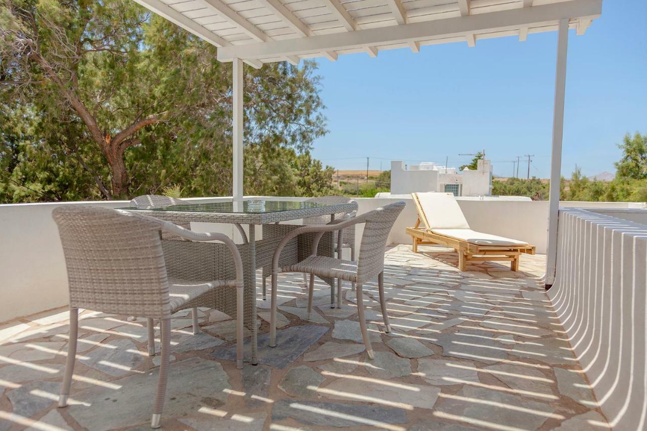 Mika Bungalows ناوسا المظهر الخارجي الصورة